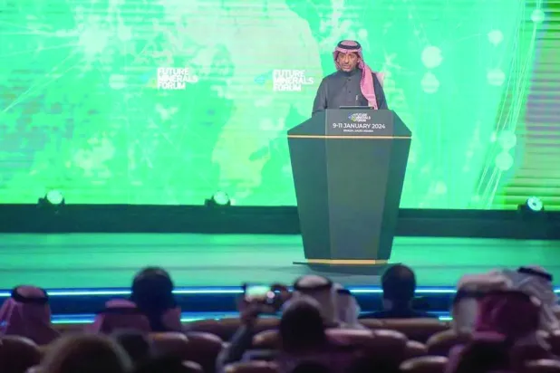 صنعت اور معدنی وسائل کے وزیر بین الاقوامی کان کنی کانفرنس کے تیسرے ایڈیشن کے افتتاح کے موقع پر (الشرق الاوسط)