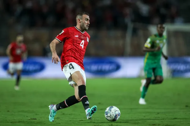 عمر كمال لاعب منتخب مصر (غيتي)