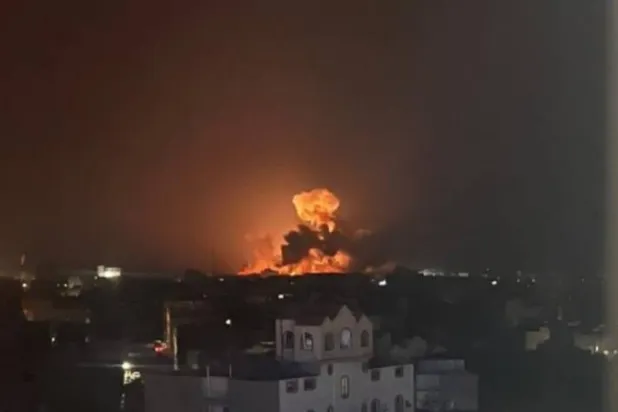 ABD ve İngiltere tarafından Husilere ait mevzilere düzenlenen hava saldırıları sürpriz bir gelişme değildi. Öncesinde kamuoyu önünde bununla ilgili tehditlerde bulunuldu (X platformu)