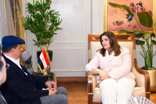 وزيرة الهجرة المصرية تلتقي مجموعة من خبراء مصر في الخارج (وزارة الهجرة المصرية)