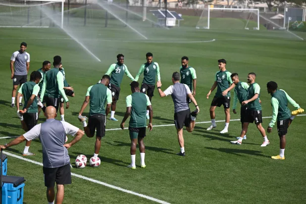 الأخضر يأمل حسم تأهله مبكرا من خلال مباراة الأحد (تصوير: علي خمج)