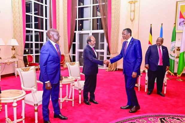 «حميدتي» يبدي استعداداً لـ«وقف الحرب» في السودان