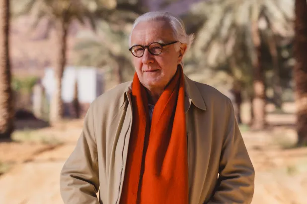 آلان دوكاس في واحة العلا (الشرق الأوسط)