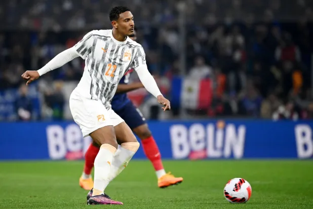 مهاجم كوت ديفوار سيباستيان آلير (غيتي)