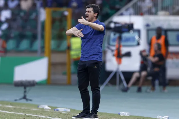 بيدرو جونكالفيس المدير الفني للمنتخب الأنغولي (غيتي)