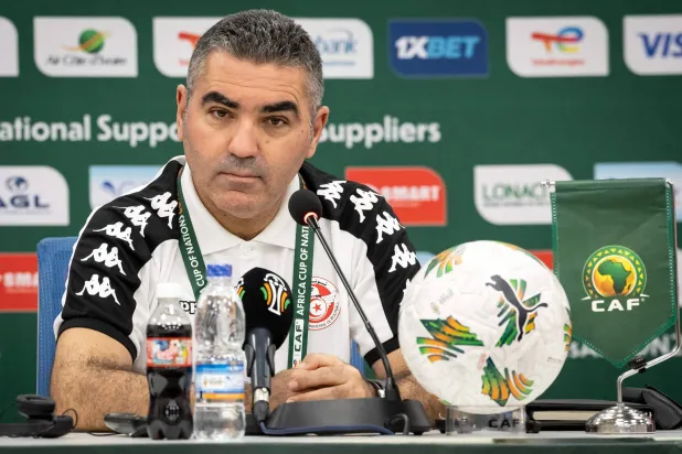 جلال القادري مدرب تونس (أ.ف.ب)