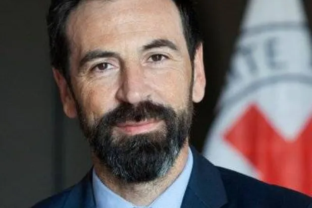 بین الاقوامی کمیٹی "ریڈ کراس" کے مشرق وسطیٰ اور مشرق بعید کے علاقے کے ڈائریکٹر فابریزیو کاربونی (ریڈ کراس)