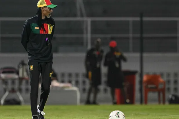 ريغبورت سونغ مدرب الكاميرون (أ.ف.ب)