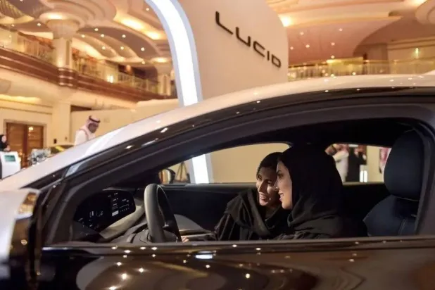Saudi Arabia is driving a major shift in the transportation sector to address the rising challenges of climate change.  (AFP)