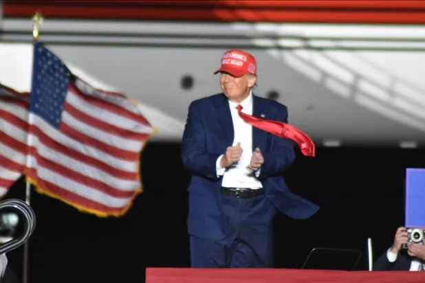 ABD'de New Hampshire ön seçimlerinden Trump güçlü çıktı, Haley yarışı bırakmadı