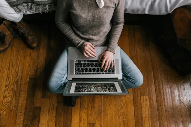 ABD'de tartışmalı tasarı: Yalnızca evliler birbirlerine çıplak fotoğraf gönderebilecek