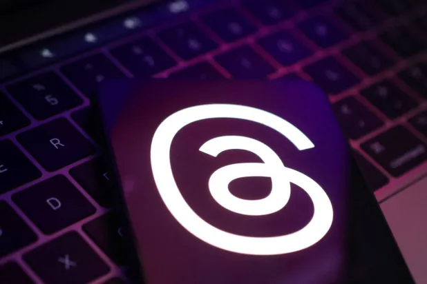 شعار تطبيق «ثريدز» (رويترز)