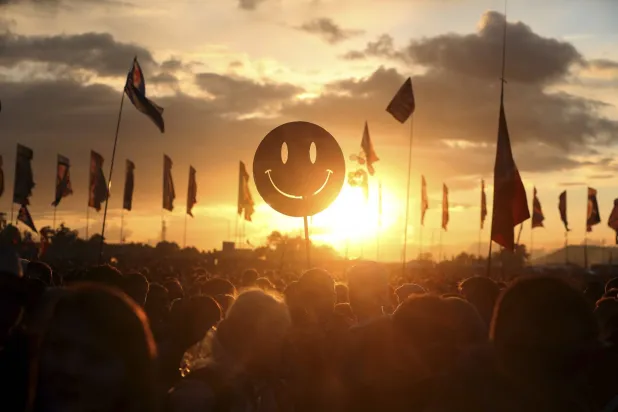 ما أسرار السعادة؟ (رويترز)