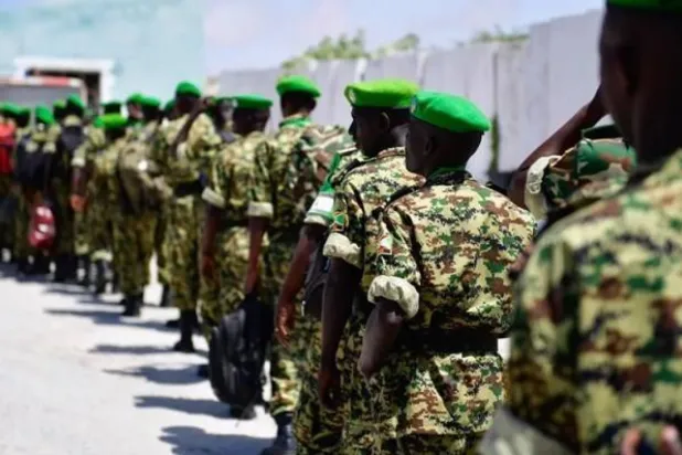 Somali'deki barışı koruma güçleri arasında yer alan bir Uganda taburu. (SONNA)