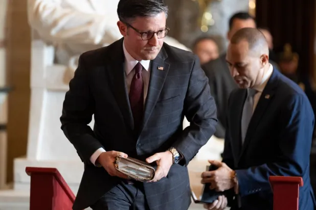 رئيس مجلس النواب الأميركي مايك جونسون (أ.ف.ب)