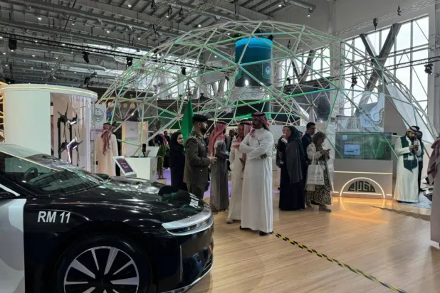 İçişleri Bakanlığı’nın World Defense Show Fuarı’ndaki standı (Şarku’l Avsat)