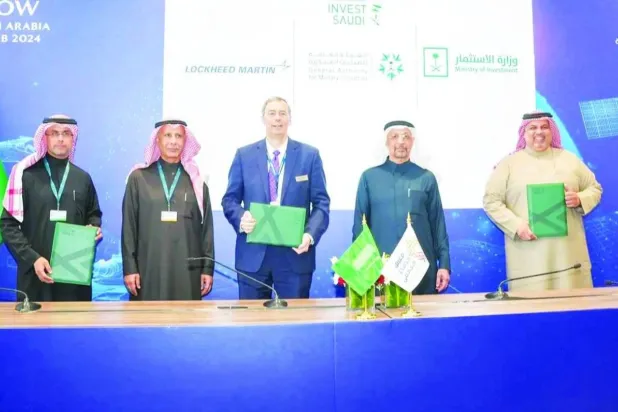 At the exhibition in Riyadh, KAI is showcasing advanced air combat systems like the FA-50 and KF-21 fighter jets, along with the Advanced Airborne Vehicle (AAV).