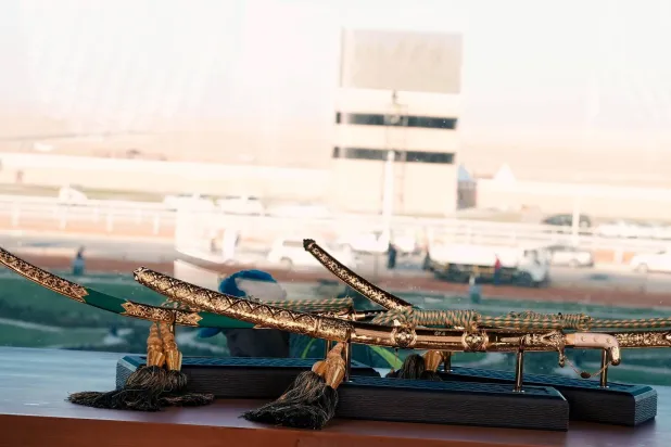 جائزة سيف خادم الحرمين الشريفين ستكون الأغلى في تاريخ سباقات الهجن (الشرق الأوسط)