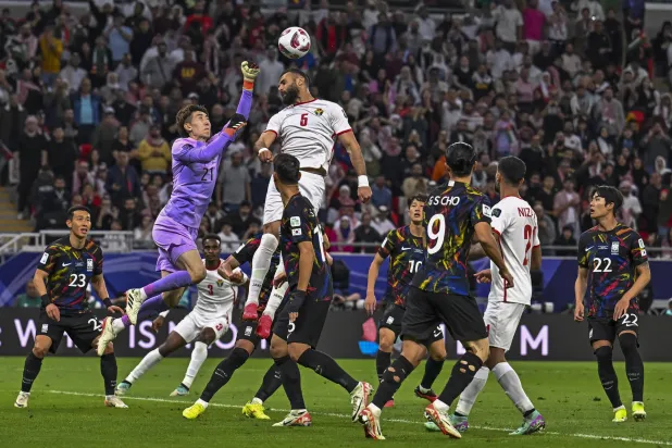 منتخب الأردن قدم مستوى لافتاً أمام كوريا الجنوبية (إ.ب.أ)