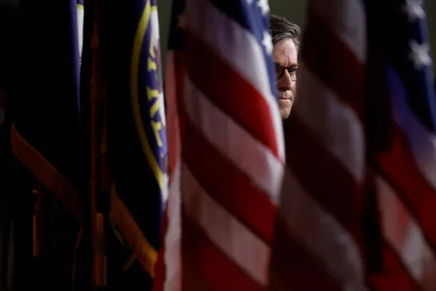 تلقى رئيس مجلس النواب ضربة موجعة بعد فشل إقرار عزل وزير الأمن القومي وتمويل إسرائيل (أ.ف.ب)