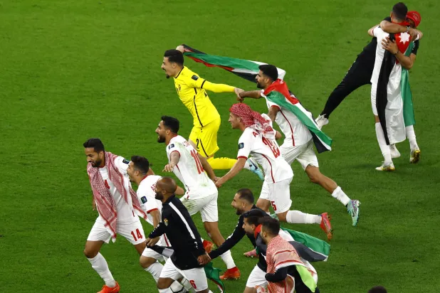 الحكومة الأردنية دعمت المنتخب بمليون دينار بعد التأهل إلى نهائي آسيا (رويترز)