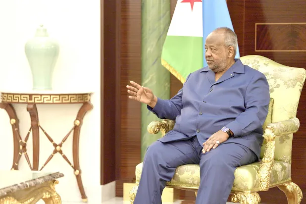 الرئيس إسماعيل عمر جيلة يتحدث للشرق الأوسط من القصر الرئاسي بالعاصمة جيبوتي (تصوير: تركي العقيلي)