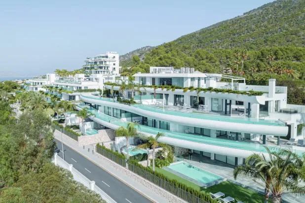 أسبوع من السياحة العلاجية في إسبانيا... قد يغير حياتك