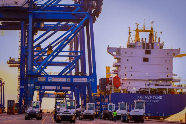 جانب من ميناء جدة الإسلامي (موقع الهيئة العامة للموانئ)