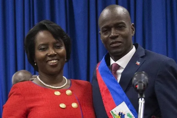 مارتين مويز وزوجها جوفينيل في صورة تم التقاطها عام 2017 (د.ب.أ)