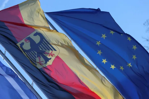 تمثل ألمانيا 24.9 في المائة من الناتج المحلي الإجمالي للاتحاد الأوروبي في عام 2022 وهي أكبر سوق استهلاكية له (رويترز)