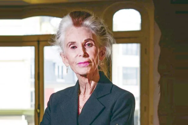 كاثرين ماكينّون