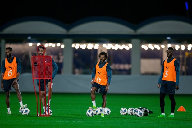 الهلال والاتحاد للعبور معاً إلى ربع النهائي