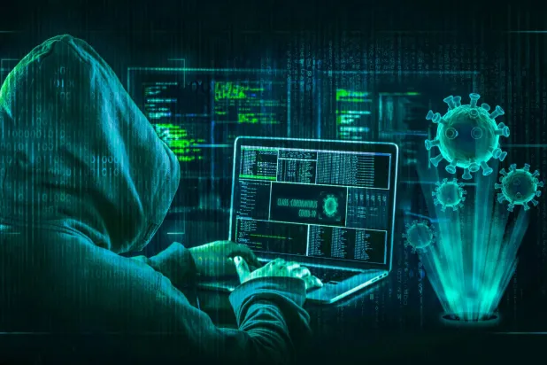 تنصح «كاسبرسكي» بتنزيل التطبيقات من المتاجر الرسمية حصرياً والتحقق من أذونات التطبيقات التي تستخدمها (شاترستوك)