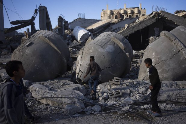 إسرائيل تبحث عن «الأشخاص المناسبين» لإدارة غزة