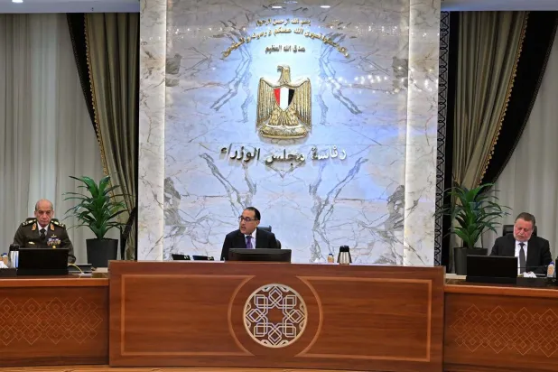 جانب من اجتماع الحكومة المصرية (الخميس) الذي أعلن فيه مدبولي الموافقة على المشروع (مجلس الوزراء المصري)