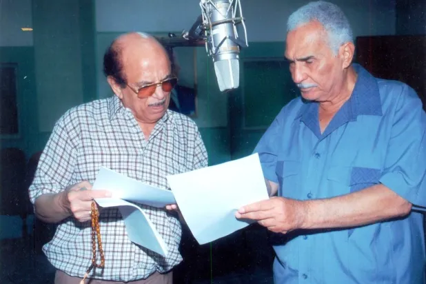 بخيت بيومي مع الفنان عبد الرحمن أبو زهرة خلال تسجيل أحد الأعمال (حسابه على فيسبوك)