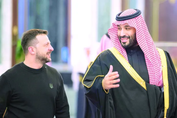 Suudi Arabistan Veliaht Prensi Muhammed bin Selman ve Ukrayna Devlet Başkanı Vladimir Zelenskiy (SPA)