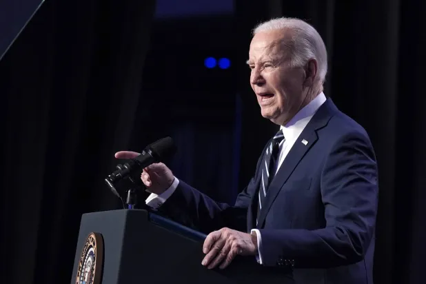 الرئيس الأميركي جو بايدن يحقق انتصاراً في الانتخابات التمهيدية للحزب الديمقراطي بولاية ميتشغان مساء الثلاثاء (أ.ب)