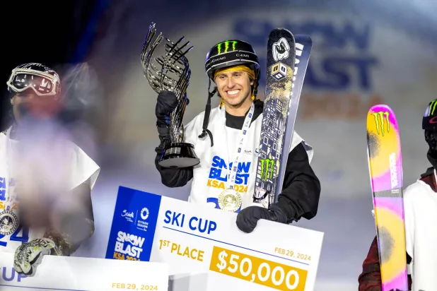 السويدي هنريك هارلوت بطلاً لكأس «سنو بلاست» السعودية ضمن موسم الرياض 2024 (الشرق الأوسط)