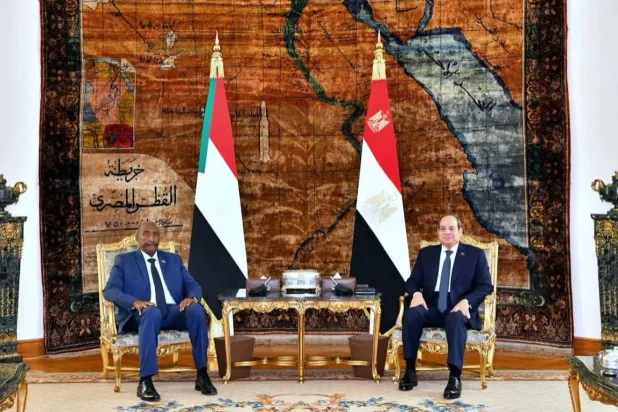  Sisi and Burhan at the Ittihadiya Palace in Cairo (Egyptian Presidency)