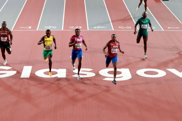 كولمان خلال السباق (رويترز)