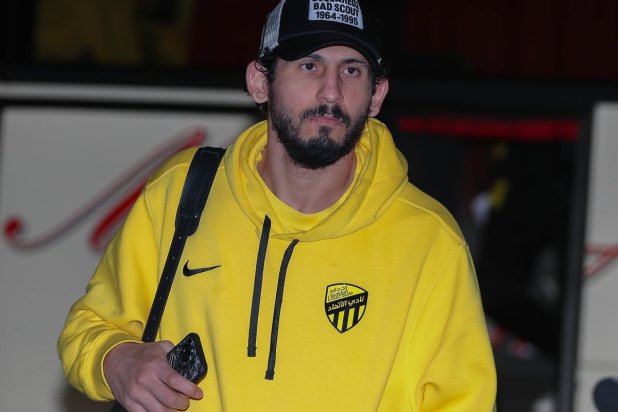 حسام حسن يختار صلاح وحجازي لمعسكر الفراعنة