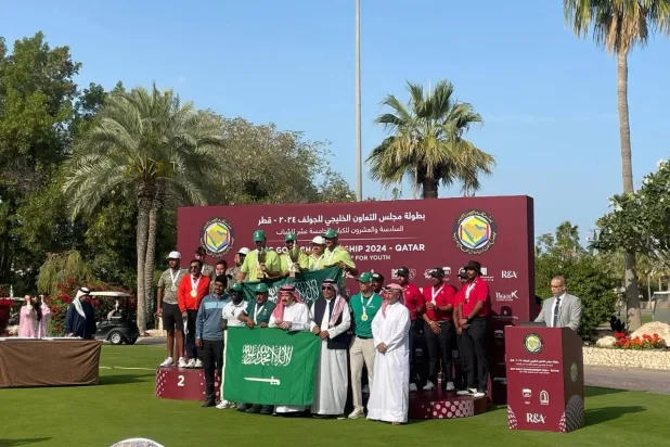 المنتخب السعودي للغولف تُوّج بذهب الفرق والفردي في البطولة الخليجية (الشرق الأوسط)