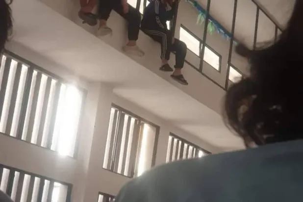 A video clip leaked from a Lebanese prison is circulating about an attempt by prisoners to commit suicide.