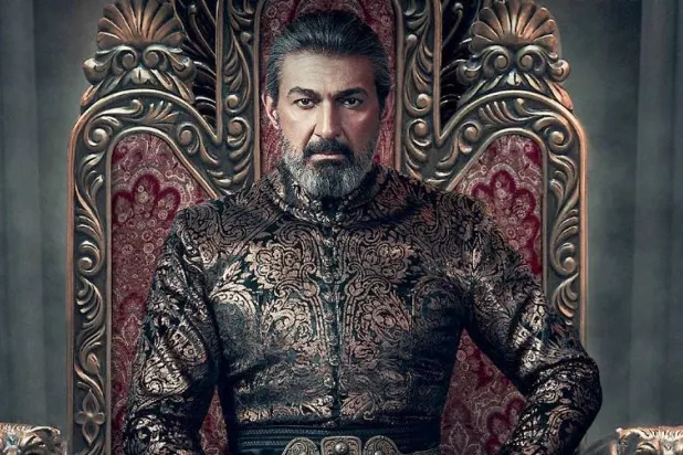 أوضح جلال أن مسلسل {جودر} يتكون من 30 حلقة لكن الشركة المنتجة قررت عرض 15 حلقة في شهر رمضان(الشركة المنتجة)