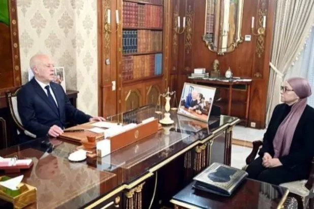 Tunisian President Kais Saied during his meeting with Minister of Justice Leila Jaffal (Tunisian Presidency page)