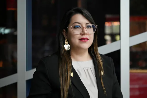 وزيرة الطاقة الإكوادورية أندريا أروبو (رويترز)