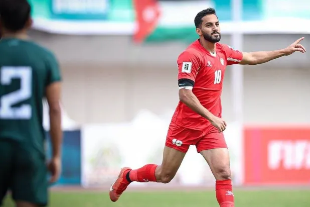 موسى التعمري سجل هدفين في شباك باكستان (الاتحاد الأردني)