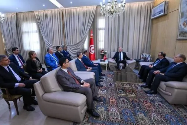 الرئيس التونسي في اجتماع مع كوادر الأمن العليا في مقر وزارة الداخلية قبل يومين (صورة من موقع رئاسة الجمهورية التونسية)