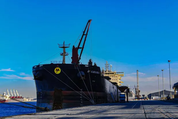 
خط کشتیرانی جدید در بهبود شاخص اتصال شبکه ناوبری دریایی سعودی با خدمات حمل و نقل بین المللی سهیم خواهد بود (وبسایت سازمان بنادر سعودی)